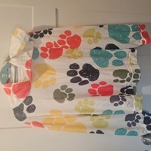 NWT Colorful Paw Print Hoodie M | Dog Mom Cat Lover Lightweight Pullover